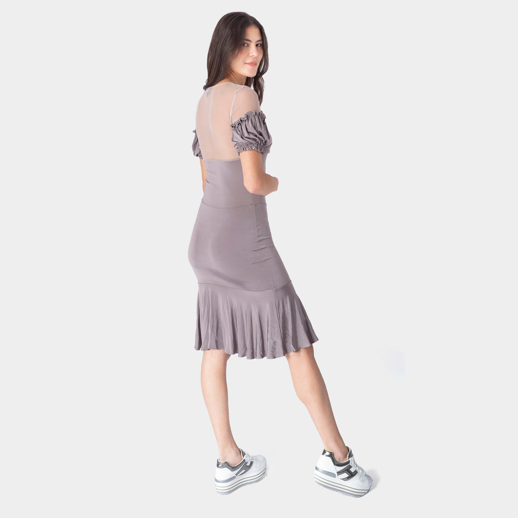 Vestido Midi Entallado En Viscosa Lila Con Transparencias Y Bajo Volante JC.