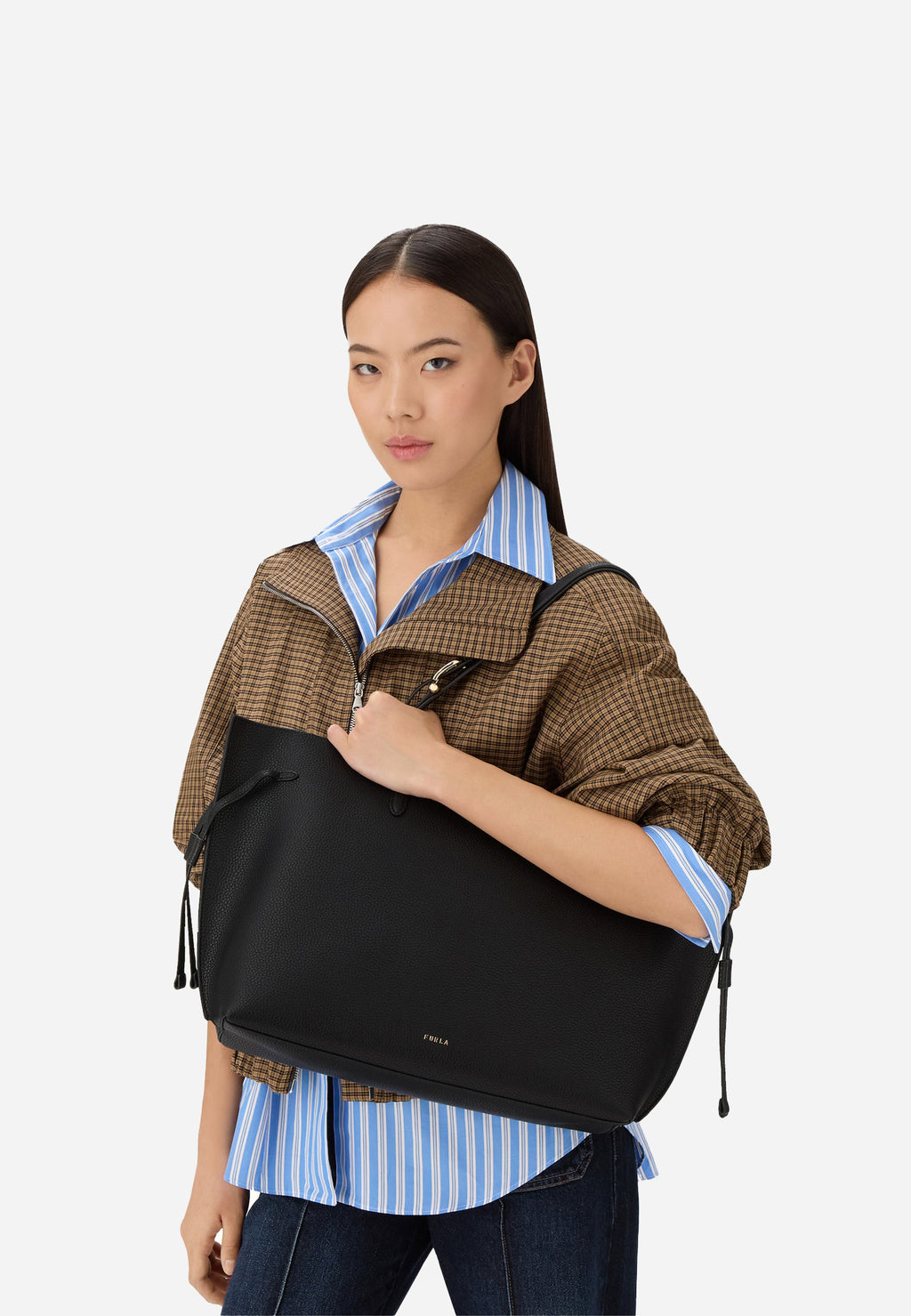Bolso Ava Negro Dama Furla.