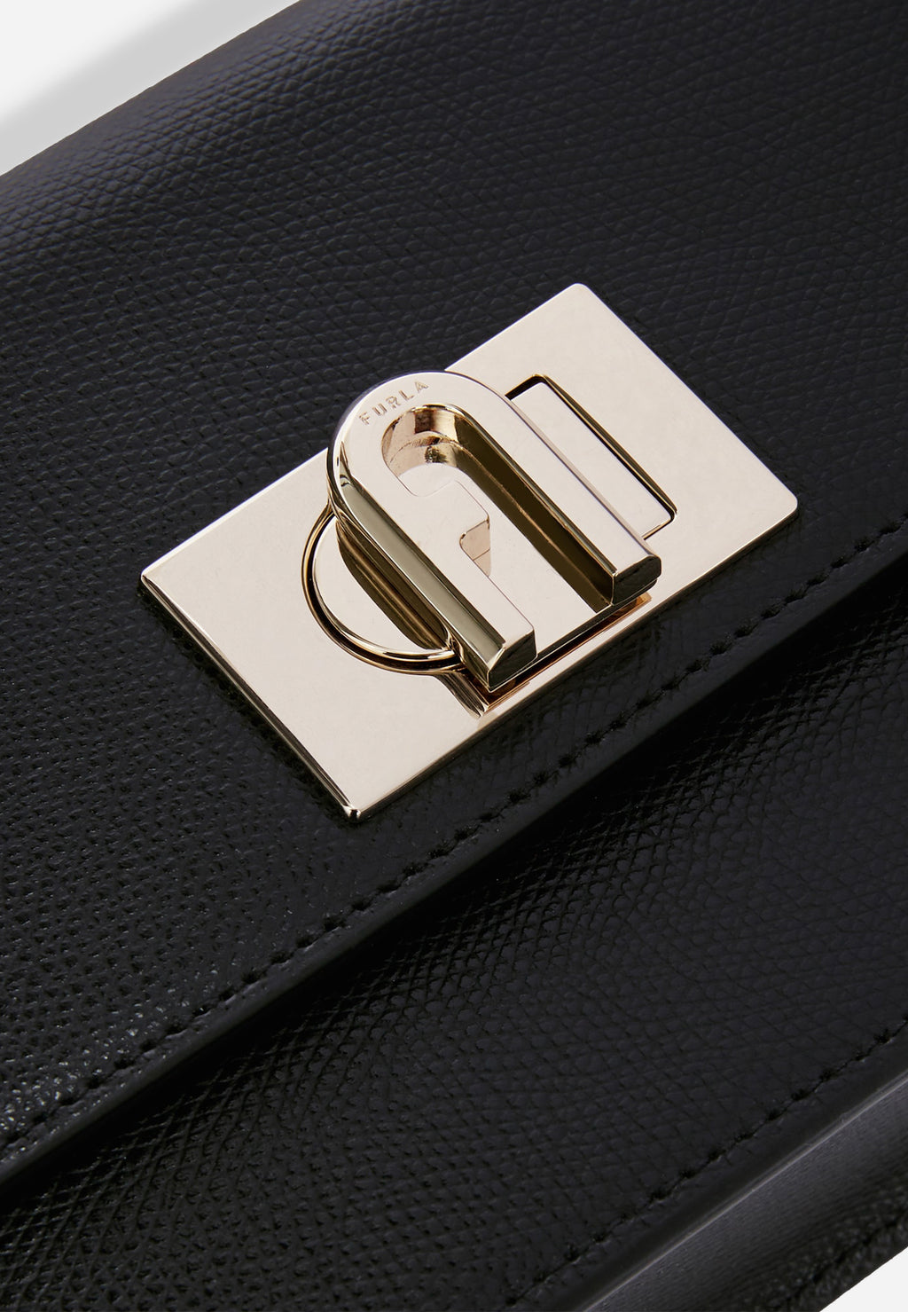 Bandolera Mini Negra Dama Furla.