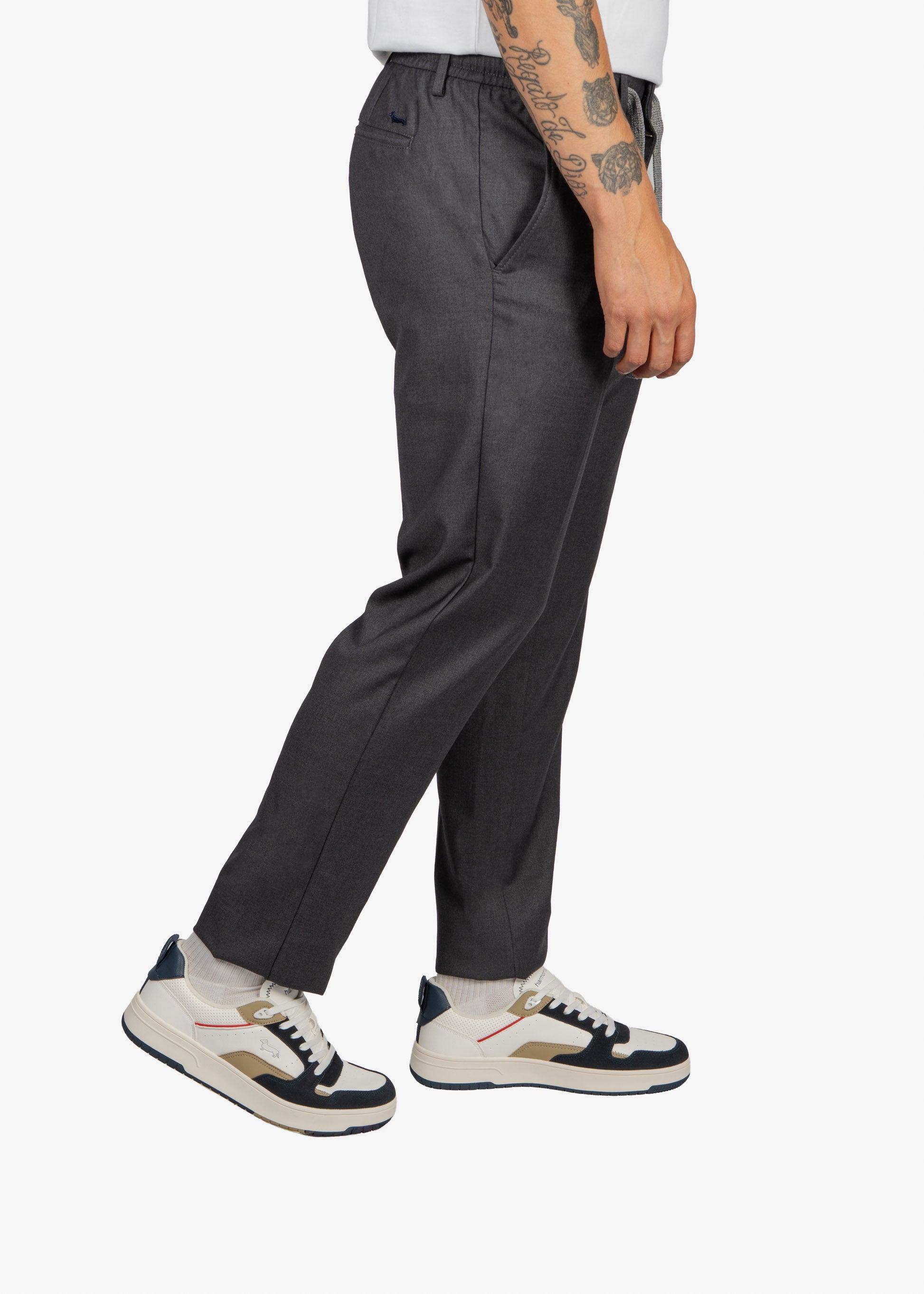 Pantalón Tipo Jogger de Vestir Gris H&B