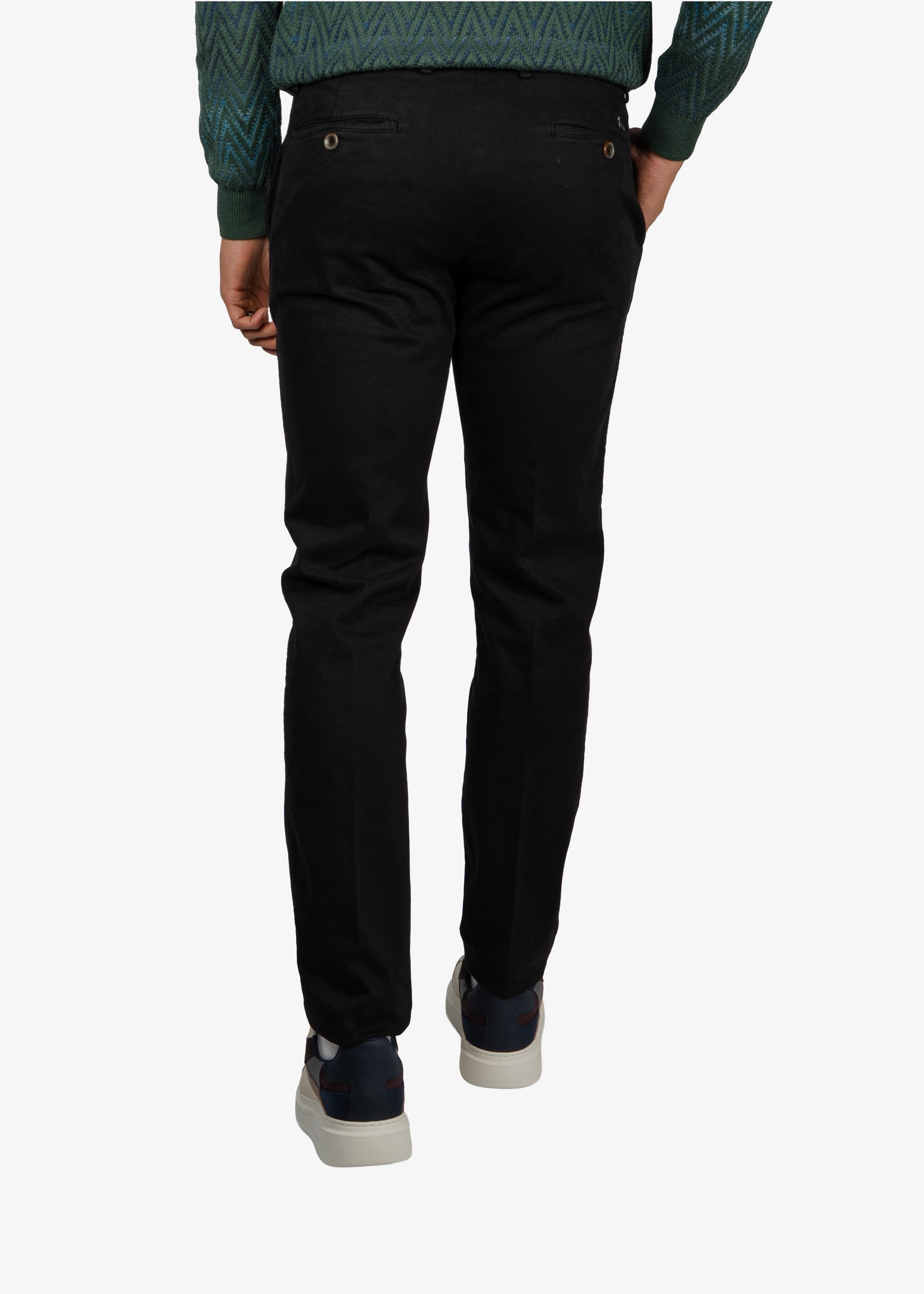 Pantalón Fit Chino Negro H&B