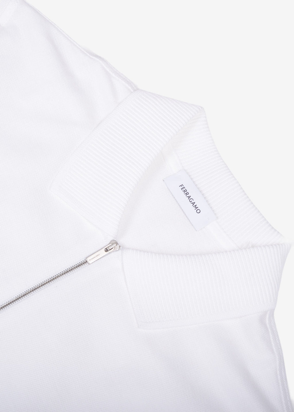 Camiseta Polo Blanca con Cremallera Hombre S.F.