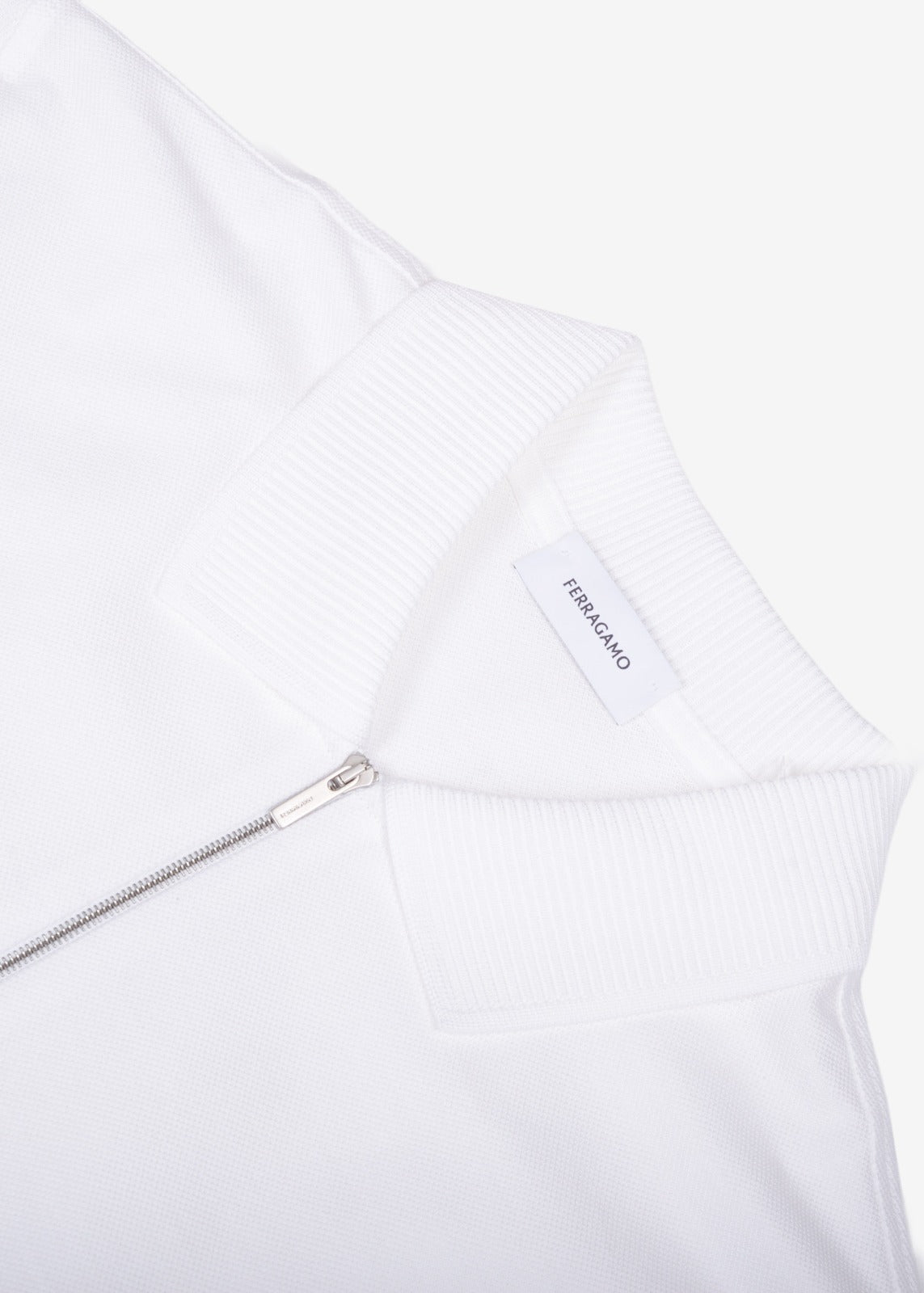 Camiseta Polo Blanca con Cremallera Hombre S.F.