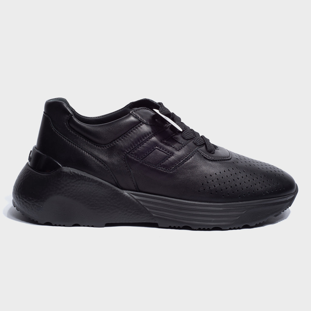 Tenis Negro Hombre H.